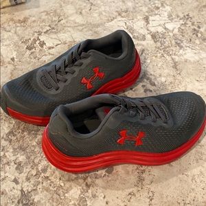 Under armor running shoes  toddler 11